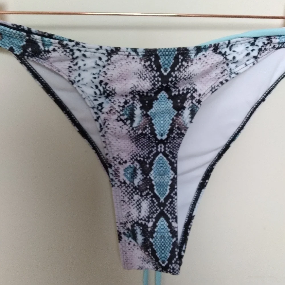 Shein Blue and Black High Cut Snake Skin Print Bikini Bottoms Size Large
